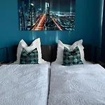 Argenta Living 131 旅馆 *