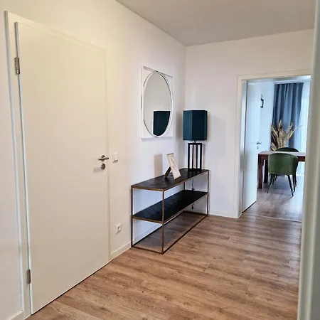 Argenta Hostel&apartments Hostel *